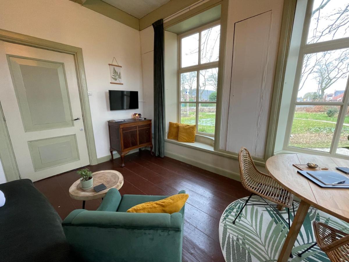 Suite in prachtige Groningse boerderij uit 1856 Schildwolde Buitenkant foto